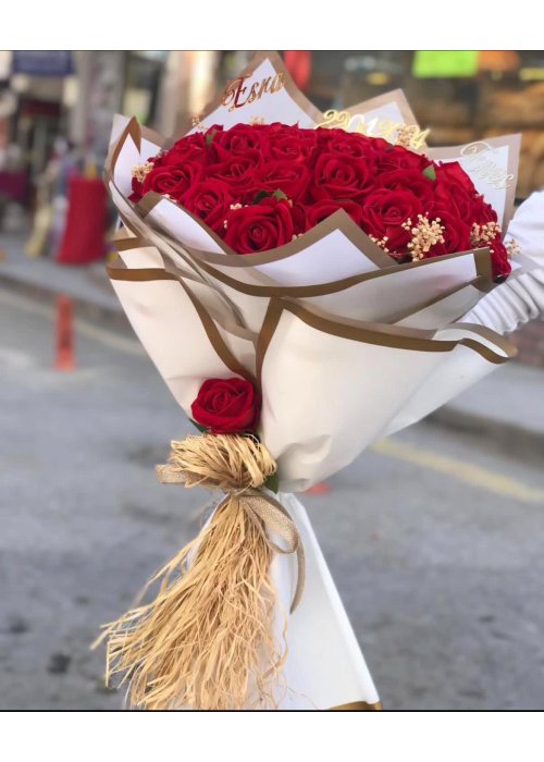 Güzellik bazen bir bukete sığar❤