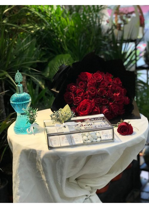 Bazen ilk görüşte bilirsin o senin kaderindir❤️