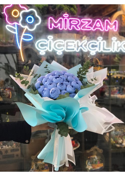 Çiçekler kaybolmuş ruhlara huzur verir❤️